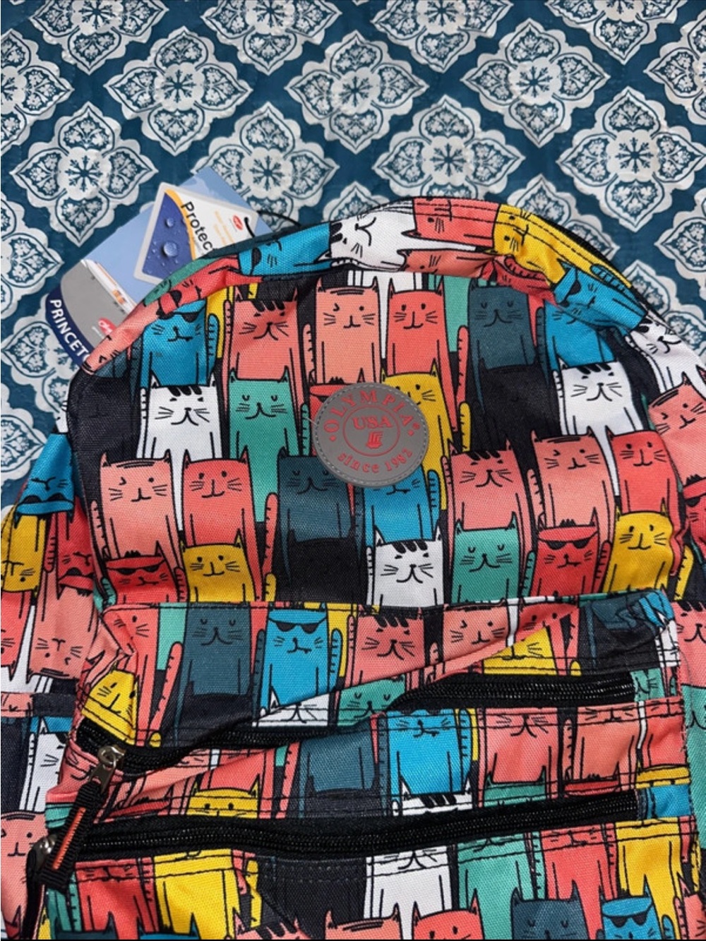 Multicolor Cat Print Backpack - Cute Pattern - Picture 3 of 3